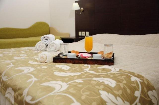 Allea Hotel And Apartments Торони Екстериор снимка
