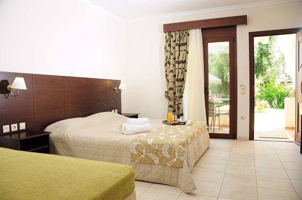 Allea Hotel And Apartments Торони Екстериор снимка