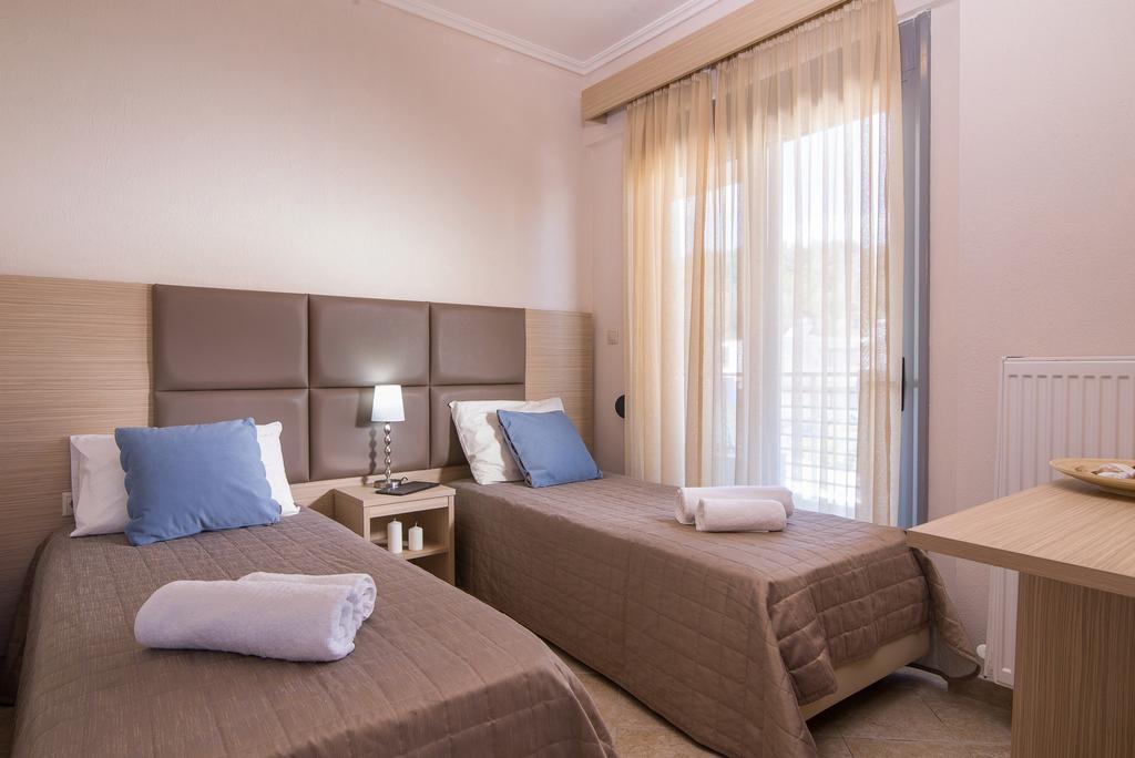 Allea Hotel And Apartments Торони Екстериор снимка